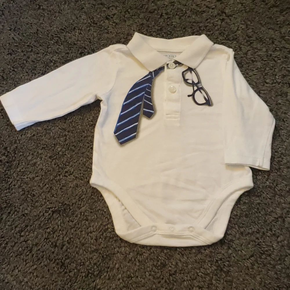 The Children's Place Baby Onesie White Size 3-6 Months